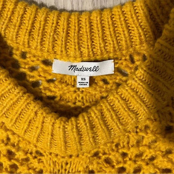 Madewell Chunky Knit Sweater In Mustard Yellow With Textured Crewneck - Picture 7 of 7